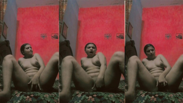 Pakistani Babe Ayesha – Masturbating For BF Leaked Mms