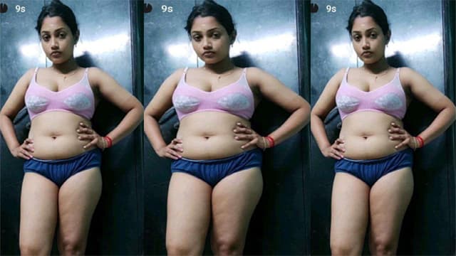 Cheater Tamil Wife Showing & Fucking Leaks Videos
